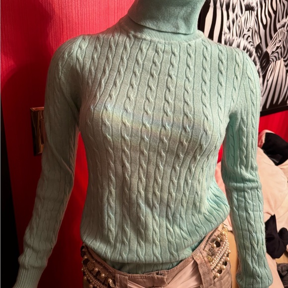 JCrew matcha colored cashmere turtleneck XS - Picture 13 of 13